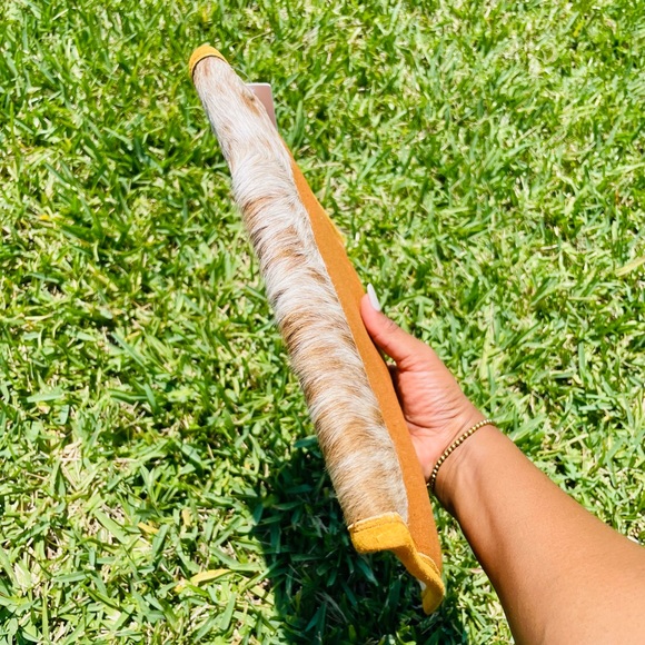 Animal Patterned Faux Leather Clutch Bag - Picture 8 of 10